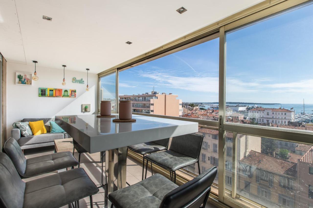 Lb Vacation Rentals I Admire Panoramic Ocean Views Through Walls Of Windows Cannes Buitenkant foto